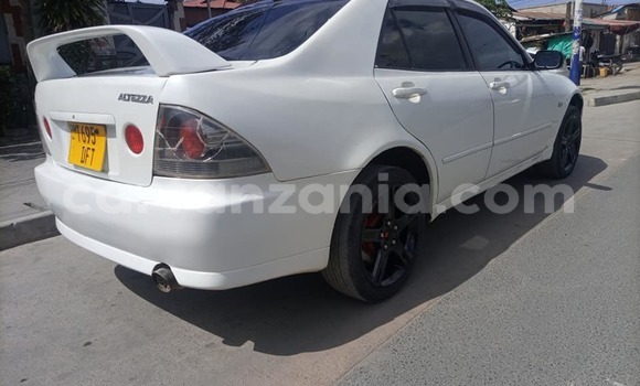 Buy Used Toyota Altezza White Car in Dar es Salaam in Dar es Salaam Buy Used Toyota Altezza White Car in Dar es Salaam in Dar es Salaam
