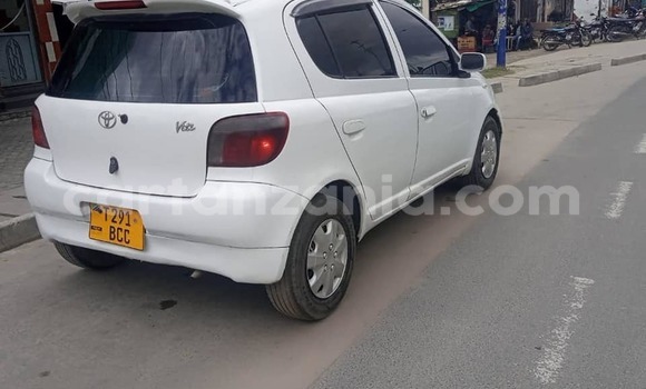 Buy Used Toyota Vitz White Car in Dar es Salaam in Dar es Salaam Buy Used Toyota Vitz White Car in Dar es Salaam in Dar es Salaam