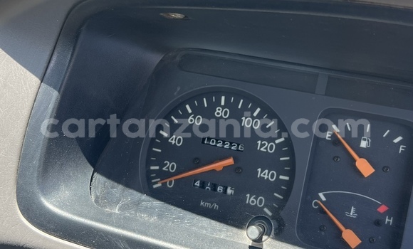 Nunua Ilio tumika Toyota HiAce Nyeupe Lori ndani ya Dar es Salaam nchini Dar es Salaam Nunua Ilio tumika Toyota HiAce Nyeupe Lori ndani ya Dar es Salaam nchini Dar es Salaam