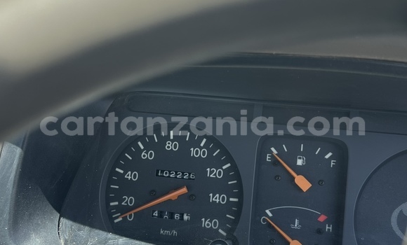 Nunua Ilio tumika Toyota HiAce Nyeupe Lori ndani ya Dar es Salaam nchini Dar es Salaam Nunua Ilio tumika Toyota HiAce Nyeupe Lori ndani ya Dar es Salaam nchini Dar es Salaam