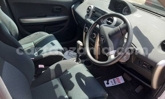 Buy Used Toyota IST White Car in Dar es Salaam in Dar es Salaam Buy Used Toyota IST White Car in Dar es Salaam in Dar es Salaam