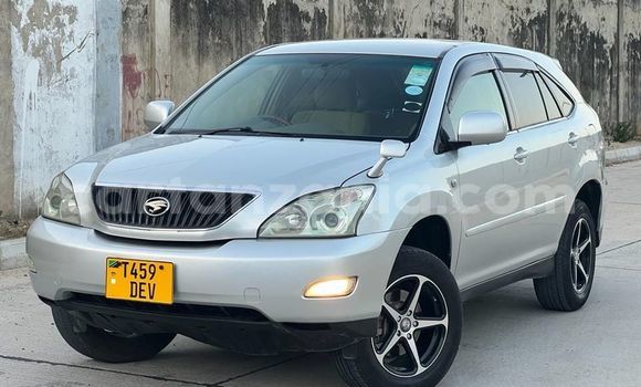 Buy Used Toyota Harrier Silver Car in Dar es Salaam in Dar es Salaam Buy Used Toyota Harrier Silver Car in Dar es Salaam in Dar es Salaam
