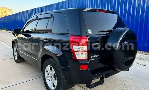 Nunua Ilio tumika Suzuki Escudo Nyeusi Gari ndani ya Dar es Salaam nchini Dar es Salaam