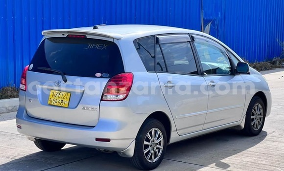 Buy Used Toyota Spacio Silver Car in Dar es Salaam in Dar es Salaam