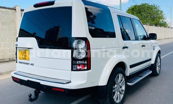 Buy Used Land Rover Discovery White Car in Dar es Salaam in Dar es Salaam Buy Used Land Rover Discovery White Car in Dar es Salaam in Dar es Salaam