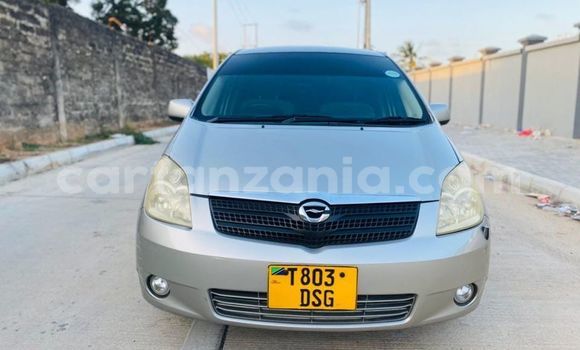 Buy Used Toyota Spacio Silver Car in Dar es Salaam in Dar es Salaam