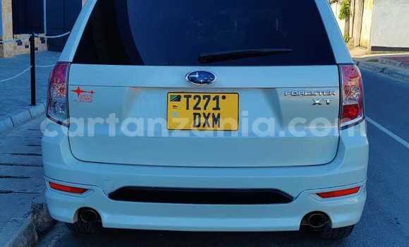 Nunua Ilio tumika Subaru Forester Nyeupe Gari ndani ya Dar es Salaam nchini Dar es Salaam Nunua Ilio tumika Subaru Forester Nyeupe Gari ndani ya Dar es Salaam nchini Dar es Salaam