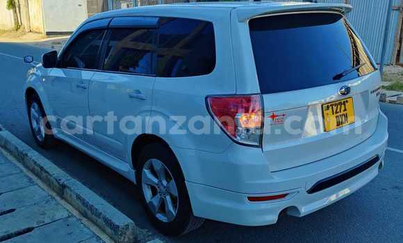Nunua Ilio tumika Subaru Forester Nyeupe Gari ndani ya Dar es Salaam nchini Dar es Salaam Nunua Ilio tumika Subaru Forester Nyeupe Gari ndani ya Dar es Salaam nchini Dar es Salaam