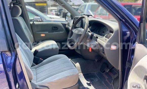 Nunua Imported Toyota Noah Nyingine Gari ndani ya Dar es Salaam nchini Dar es Salaam Nunua Imported Toyota Noah Nyingine Gari ndani ya Dar es Salaam nchini Dar es Salaam