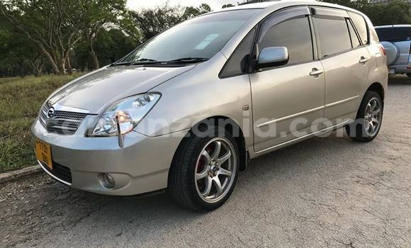 Buy Used Toyota Spacio Silver Car in Dar es Salaam in Dar es Salaam Buy Used Toyota Spacio Silver Car in Dar es Salaam in Dar es Salaam