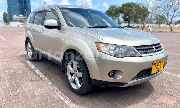 Nunua Ilio tumika Mitsubishi Outlander Nyingine Gari ndani ya Dar es Salaam nchini Dar es Salaam Nunua Ilio tumika Mitsubishi Outlander Nyingine Gari ndani ya Dar es Salaam nchini Dar es Salaam