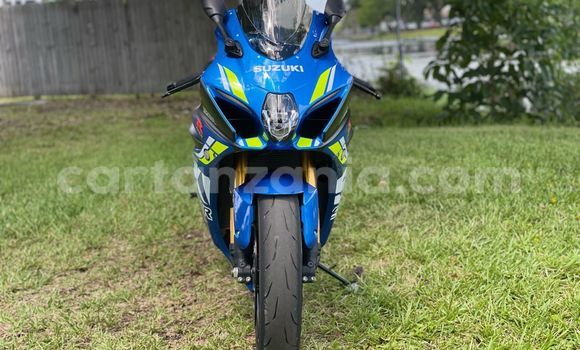 Nunua Mpya Suzuki GSXR Bluu Bike ndani ya Dar es Salaam nchini Dar es Salaam Nunua Mpya Suzuki GSXR Bluu Bike ndani ya Dar es Salaam nchini Dar es Salaam