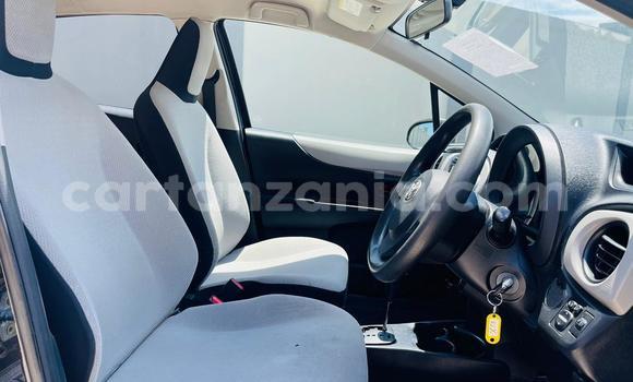 Nunua Imported Toyota Vitz Nyeusi Gari ndani ya Dar es Salaam nchini Dar es Salaam Nunua Imported Toyota Vitz Nyeusi Gari ndani ya Dar es Salaam nchini Dar es Salaam