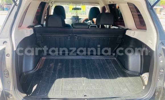 Nunua Ilio tumika Subaru Forester Nyeusi Gari ndani ya Dar es Salaam nchini Dar es Salaam Nunua Ilio tumika Subaru Forester Nyeusi Gari ndani ya Dar es Salaam nchini Dar es Salaam