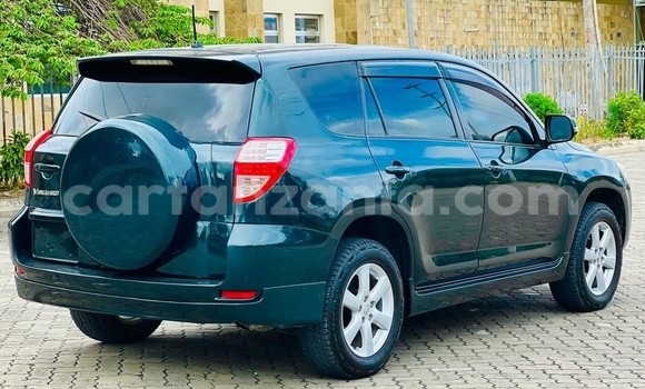 Buy Used Toyota Vanguard Green Car in Dar es Salaam in Dar es Salaam Buy Used Toyota Vanguard Green Car in Dar es Salaam in Dar es Salaam