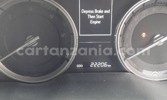 Nunua Mpya Toyota Land Cruiser Nyeupe Gari ndani ya Dar es Salaam nchini Dar es Salaam Nunua Mpya Toyota Land Cruiser Nyeupe Gari ndani ya Dar es Salaam nchini Dar es Salaam