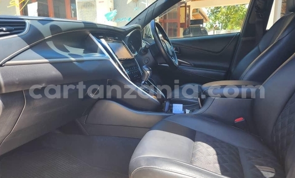 Nunua Mpya Toyota Harrier Nyeusi Gari ndani ya Dar es Salaam nchini Dar es Salaam Nunua Mpya Toyota Harrier Nyeusi Gari ndani ya Dar es Salaam nchini Dar es Salaam