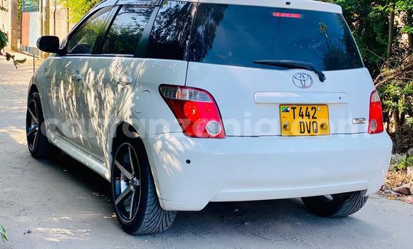 Nunua Ilio tumika Toyota IST Fedha Gari ndani ya Dar es Salaam nchini Dar es Salaam Nunua Ilio tumika Toyota IST Fedha Gari ndani ya Dar es Salaam nchini Dar es Salaam