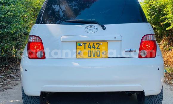 Nunua Ilio tumika Toyota IST Fedha Gari ndani ya Dar es Salaam nchini Dar es Salaam Nunua Ilio tumika Toyota IST Fedha Gari ndani ya Dar es Salaam nchini Dar es Salaam