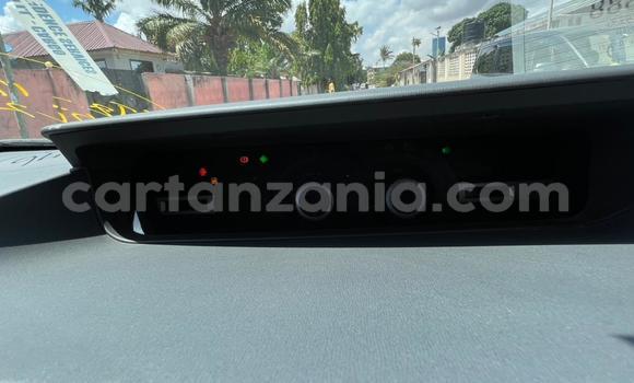 Nunua Imported Toyota Noah Nyeusi Gari ndani ya Dar es Salaam nchini Dar es Salaam Nunua Imported Toyota Noah Nyeusi Gari ndani ya Dar es Salaam nchini Dar es Salaam