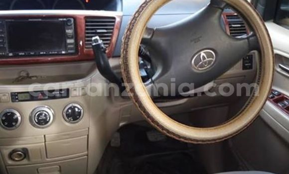 Nunua Ilio tumika Toyota Noah Fedha Gari ndani ya Dar es Salaam nchini Dar es Salaam Nunua Ilio tumika Toyota Noah Fedha Gari ndani ya Dar es Salaam nchini Dar es Salaam