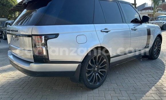 Buy Used Land Rover Range Rover Vogue Silver Car in Dar es Salaam in Dar es Salaam Buy Used Land Rover Range Rover Vogue Silver Car in Dar es Salaam in Dar es Salaam