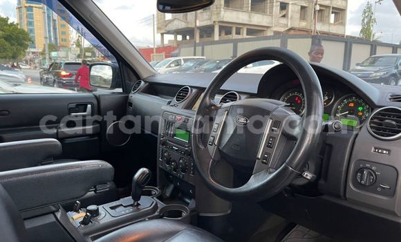 Buy Import Land Rover Discovery Silver Car in Dar es Salaam in Dar es Salaam Buy Import Land Rover Discovery Silver Car in Dar es Salaam in Dar es Salaam