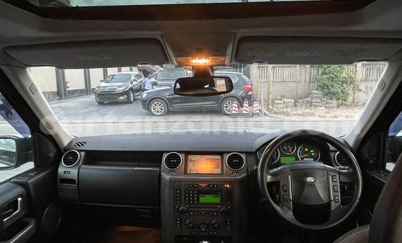 Buy Import Land Rover Discovery Silver Car in Dar es Salaam in Dar es Salaam Buy Import Land Rover Discovery Silver Car in Dar es Salaam in Dar es Salaam