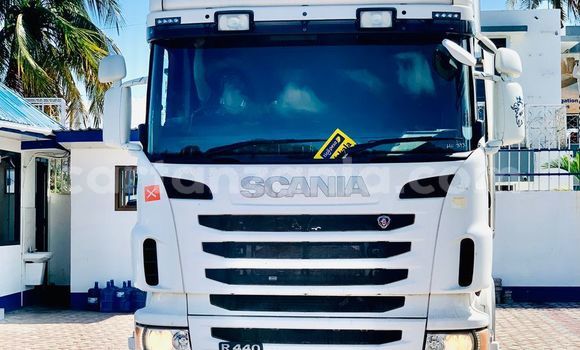 Buy Import Scania R420 White Truck in Dar es Salaam in Dar es Salaam Buy Import Scania R420 White Truck in Dar es Salaam in Dar es Salaam