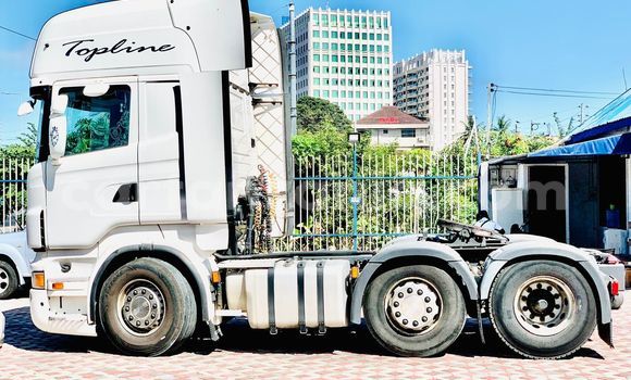 Buy Import Scania R420 White Truck in Dar es Salaam in Dar es Salaam Buy Import Scania R420 White Truck in Dar es Salaam in Dar es Salaam