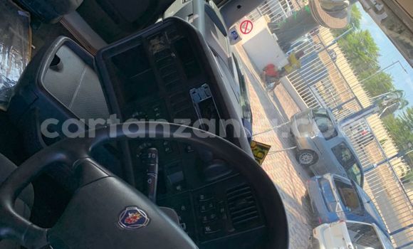 Buy Import Scania R420 White Truck in Dar es Salaam in Dar es Salaam Buy Import Scania R420 White Truck in Dar es Salaam in Dar es Salaam