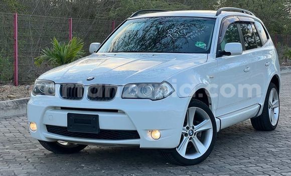 Nunua Ilio tumika BMW X3 Nyeupe Gari ndani ya Dar es Salaam nchini Dar es Salaam Nunua Ilio tumika BMW X3 Nyeupe Gari ndani ya Dar es Salaam nchini Dar es Salaam
