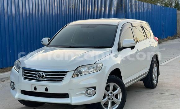 Nunua Ilio tumika Toyota Vanguard Nyeupe Gari ndani ya Dar es Salaam nchini Dar es Salaam Nunua Ilio tumika Toyota Vanguard Nyeupe Gari ndani ya Dar es Salaam nchini Dar es Salaam