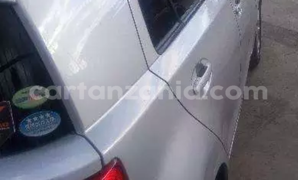 Buy Used Toyota IST Silver Car in Dar es Salaam in Dar es Salaam Buy Used Toyota IST Silver Car in Dar es Salaam in Dar es Salaam