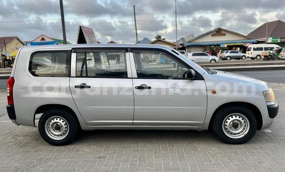 Buy Used Toyota Probox White Car in Dar es Salaam in Dar es Salaam Buy Used Toyota Probox White Car in Dar es Salaam in Dar es Salaam
