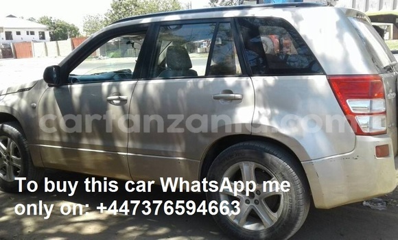 Nunua Ilio tumika Suzuki Grand Vitara Beige Gari ndani ya Dar es Salaam nchini Dar es Salaam Nunua Ilio tumika Suzuki Grand Vitara Beige Gari ndani ya Dar es Salaam nchini Dar es Salaam