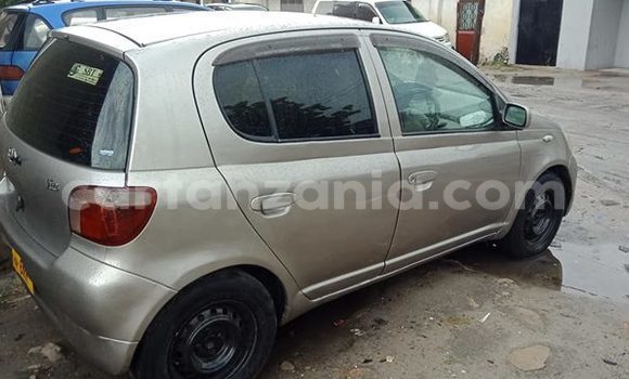 Nunua Ilio tumika Toyota Vitz Fedha Gari ndani ya Dar es Salaam nchini Dar es Salaam Nunua Ilio tumika Toyota Vitz Fedha Gari ndani ya Dar es Salaam nchini Dar es Salaam