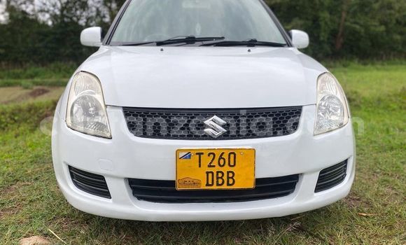 Nunua Ilio tumika Suzuki Swift Nyeupe Gari ndani ya Dar es Salaam nchini Dar es Salaam Nunua Ilio tumika Suzuki Swift Nyeupe Gari ndani ya Dar es Salaam nchini Dar es Salaam