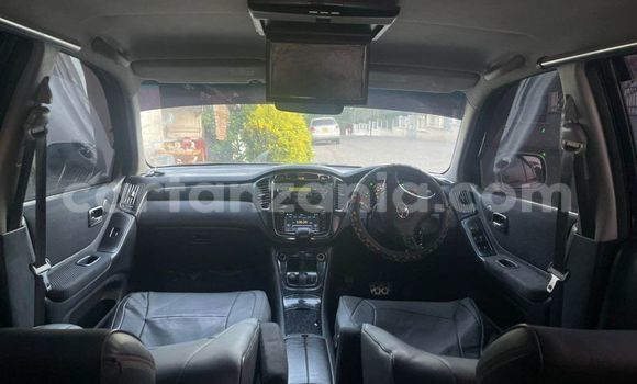 Nunua Ilio tumika Toyota Kluger Fedha Gari ndani ya Dar es Salaam nchini Dar es Salaam Nunua Ilio tumika Toyota Kluger Fedha Gari ndani ya Dar es Salaam nchini Dar es Salaam