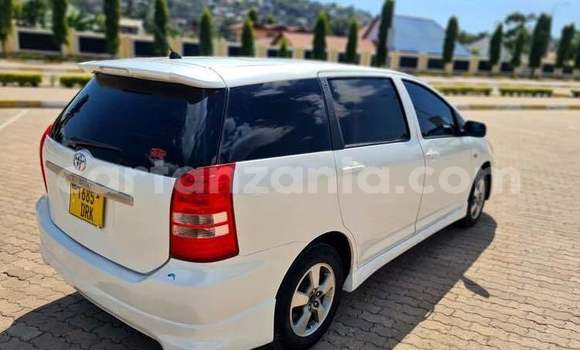Buy Used Toyota Wish White Car in Mwanza in Mwanza