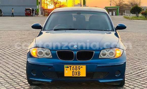 Nunua Ilio tumika BMW 1-Series Bluu Gari ndani ya Mwanza nchini Mwanza Nunua Ilio tumika BMW 1-Series Bluu Gari ndani ya Mwanza nchini Mwanza