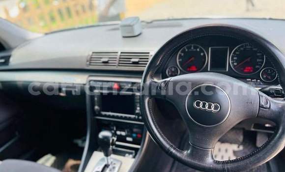 Nunua Ilio tumika Audi A4 Nyeusi Gari ndani ya Mwanza nchini Mwanza Nunua Ilio tumika Audi A4 Nyeusi Gari ndani ya Mwanza nchini Mwanza