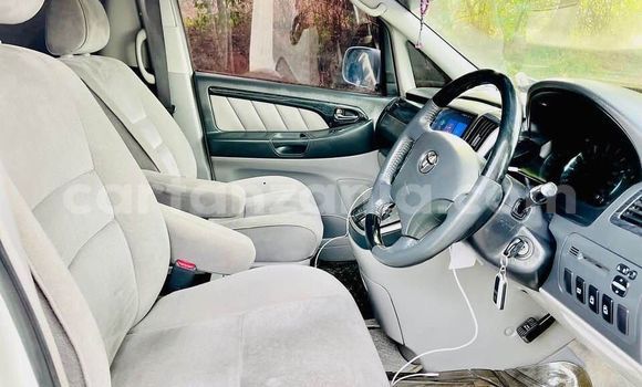 Nunua Ilio tumika Toyota Alphard Nyeupe Gari ndani ya Mwanza nchini Mwanza Nunua Ilio tumika Toyota Alphard Nyeupe Gari ndani ya Mwanza nchini Mwanza