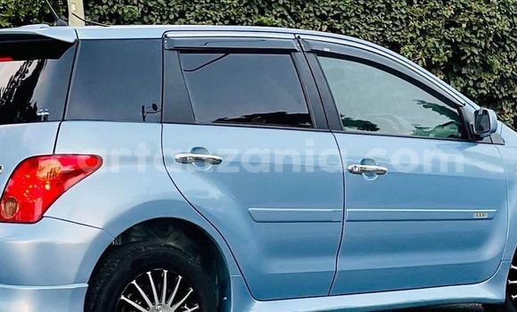 Buy Used Toyota IST Blue Car in Mwanza in Mwanza