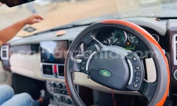 Nunua Ilio tumika Land Rover Range Rover Vogue Nyeusi Gari ndani ya Mwanza nchini Mwanza Nunua Ilio tumika Land Rover Range Rover Vogue Nyeusi Gari ndani ya Mwanza nchini Mwanza
