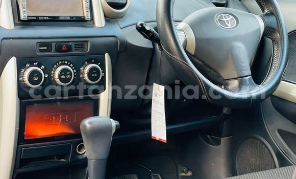 Nunua Ilio tumika Toyota IST Brown Gari ndani ya Mwanza nchini Mwanza Nunua Ilio tumika Toyota IST Brown Gari ndani ya Mwanza nchini Mwanza