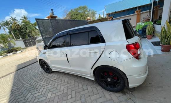 Nunua Ilio tumika Toyota IST Nyeupe Gari ndani ya Dar es Salaam nchini Dar es Salaam Nunua Ilio tumika Toyota IST Nyeupe Gari ndani ya Dar es Salaam nchini Dar es Salaam