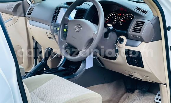 Nunua Ilio tumika Toyota Prado Nyeupe Gari ndani ya Dar es Salaam nchini Dar es Salaam Nunua Ilio tumika Toyota Prado Nyeupe Gari ndani ya Dar es Salaam nchini Dar es Salaam