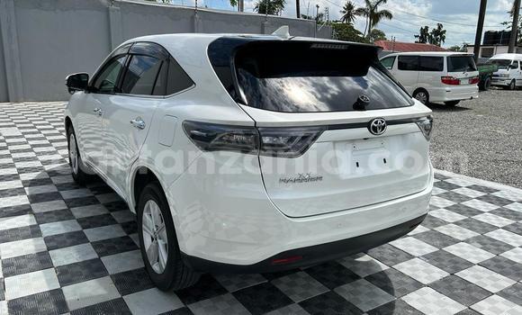 Buy Import Toyota Harrier White Car in Dar es Salaam in Dar es Salaam Buy Import Toyota Harrier White Car in Dar es Salaam in Dar es Salaam
