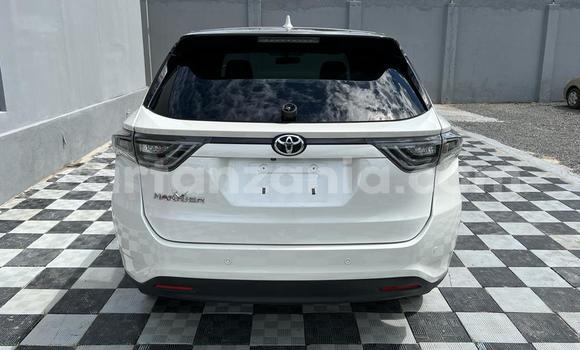 Buy Import Toyota Harrier White Car in Dar es Salaam in Dar es Salaam Buy Import Toyota Harrier White Car in Dar es Salaam in Dar es Salaam